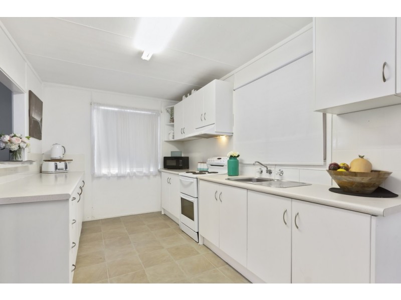 7 Bayview Street, Surfside NSW 2536