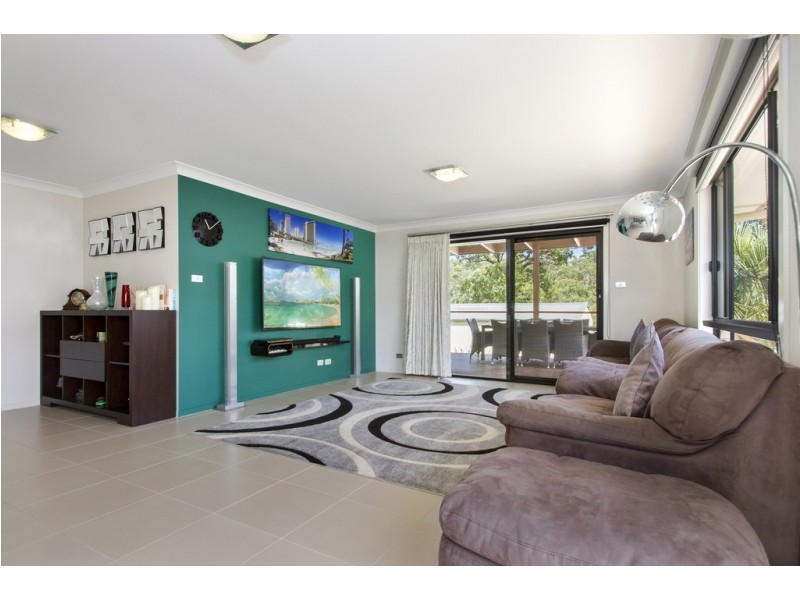 20 Freycinet Drive, Sunshine Bay NSW 2536