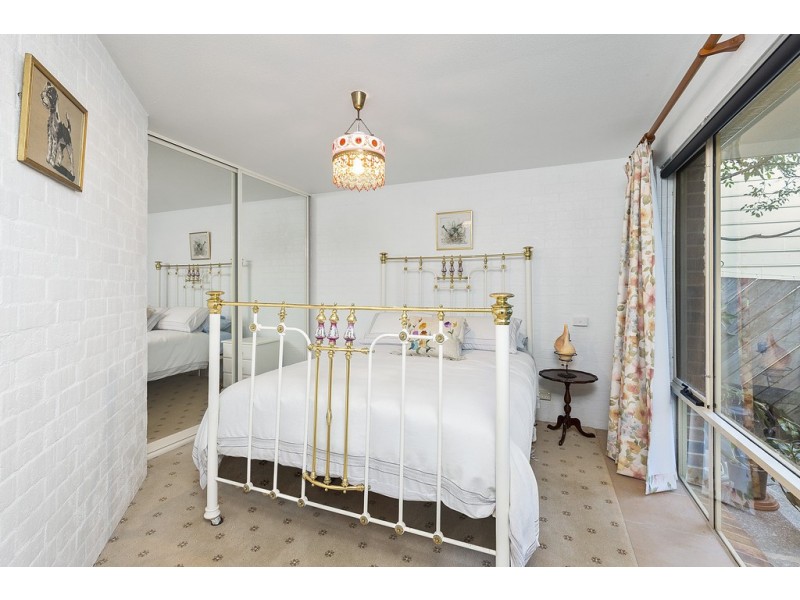 181 Annetts Parade, Mossy Point NSW 2537