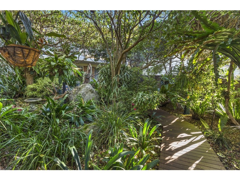 181 Annetts Parade, Mossy Point NSW 2537