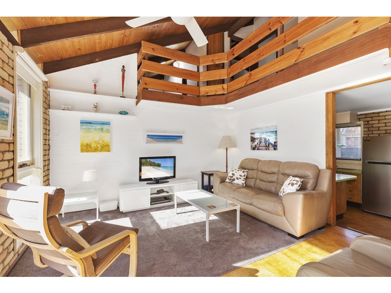 4/58 Smith Street, Broulee NSW 2537