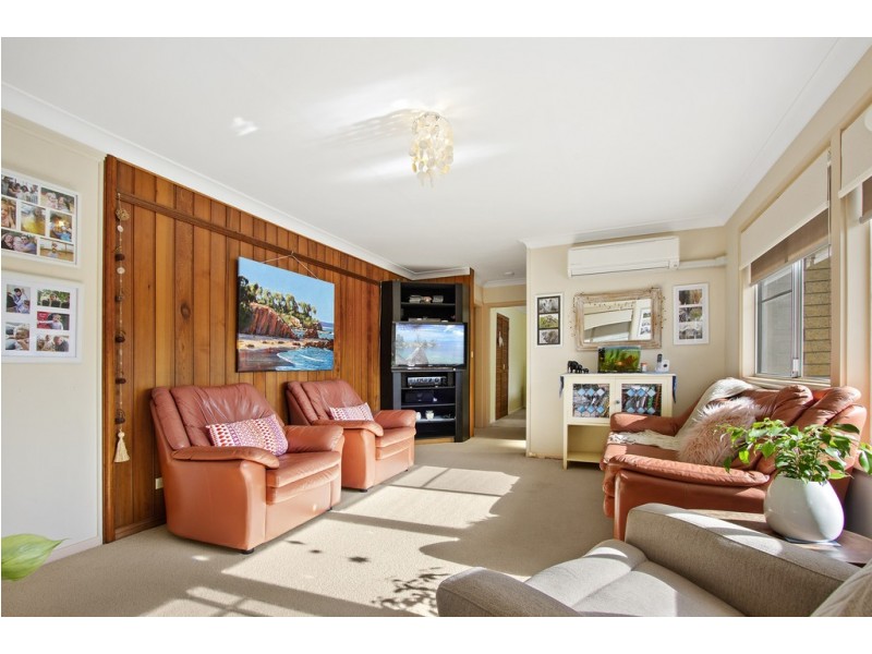 21 Pacific Street, Mossy Point NSW 2537