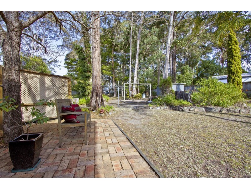 21 Pacific Street, Mossy Point NSW 2537