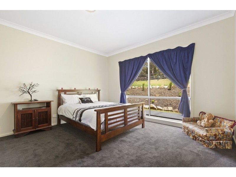 12 Nicholas Grove, Rosedale NSW 2536