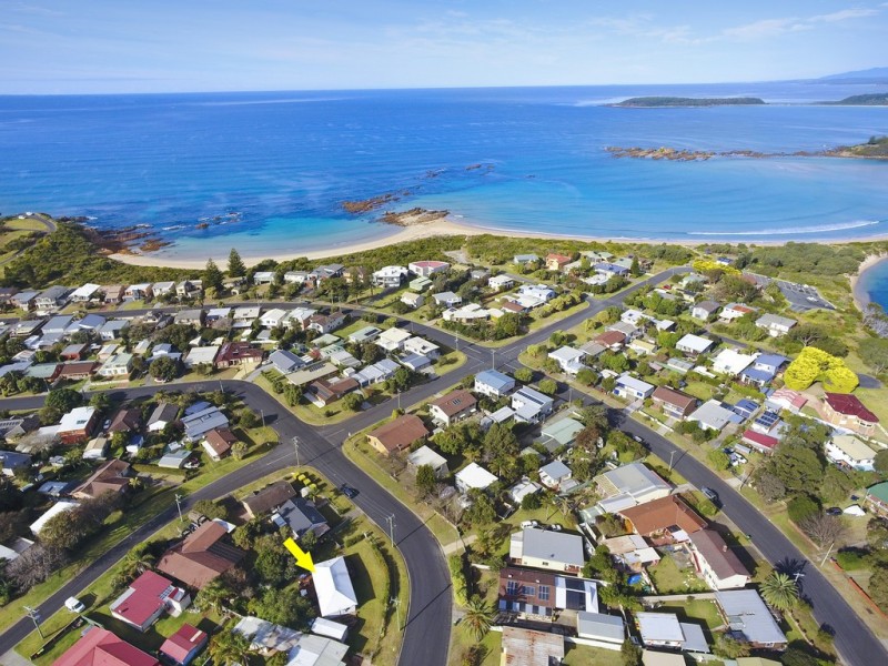 74 Ainslie Parade, Tomakin NSW 2537