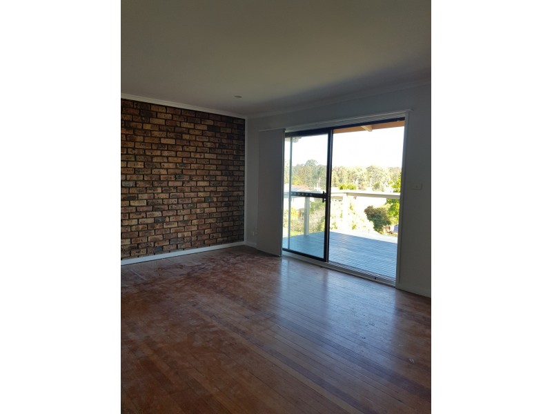 14 Marjorie Crescent, Batehaven NSW 2536