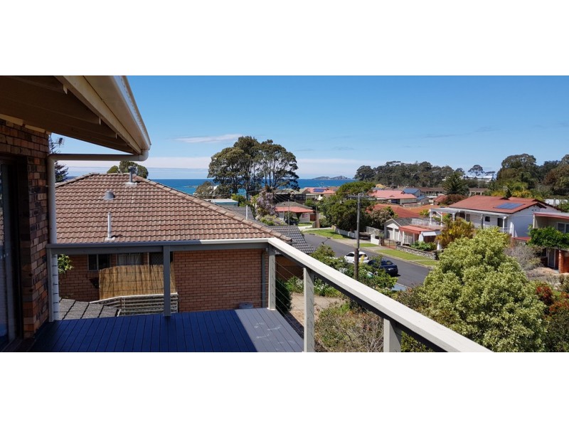 14 Marjorie Crescent, Batehaven NSW 2536