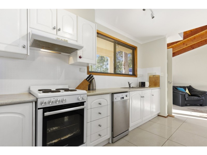 21 Sunset Street, Surfside NSW 2536