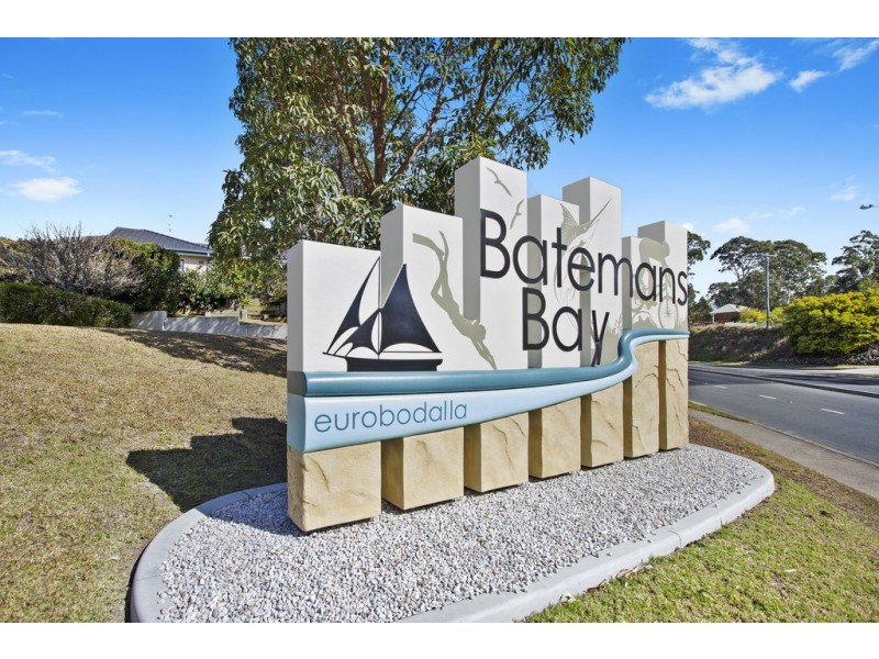 2 Peninsula Drive, North Batemans Bay NSW 2536