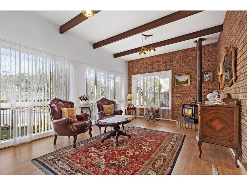 40 Cook Avenue, Surf Beach NSW 2536