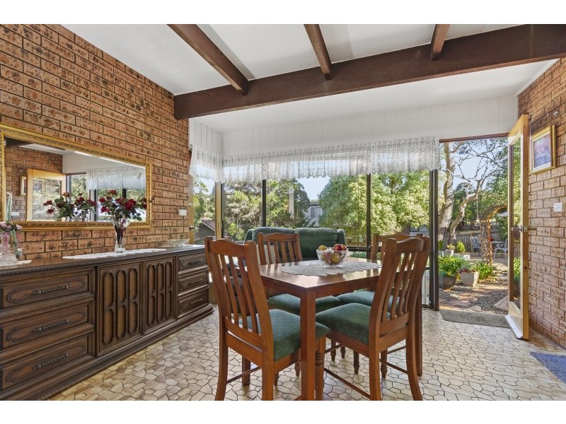 40 Cook Avenue, Surf Beach NSW 2536