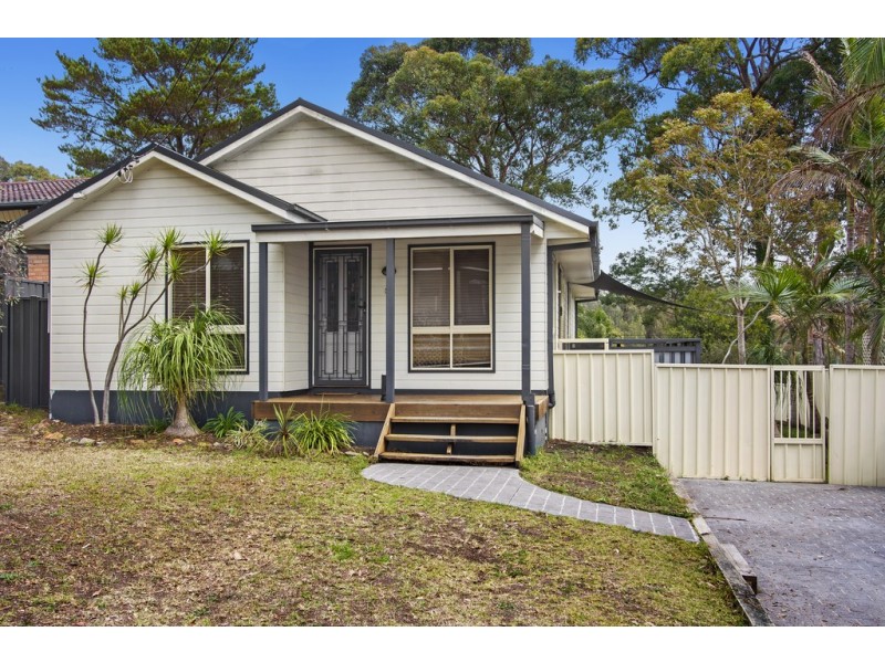 13 Palana Street, Surfside NSW 2536
