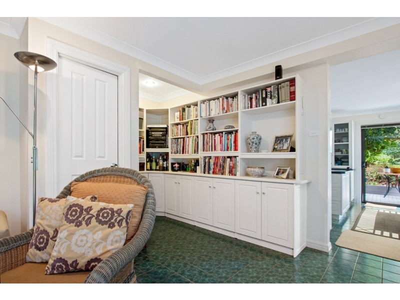 12 Towrang Avenue, Surf Beach NSW 2536
