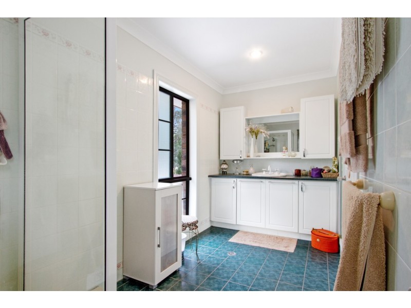 12 Towrang Avenue, Surf Beach NSW 2536