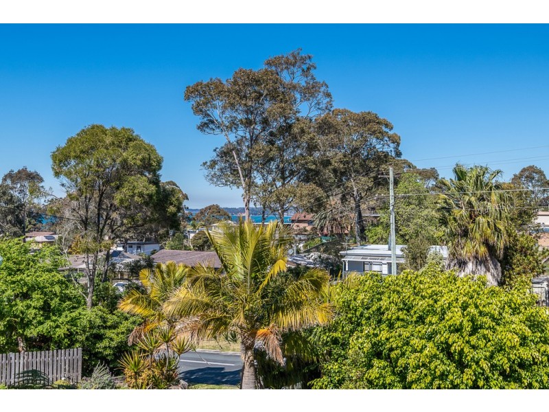2 Wallarah Street, Surfside NSW 2536