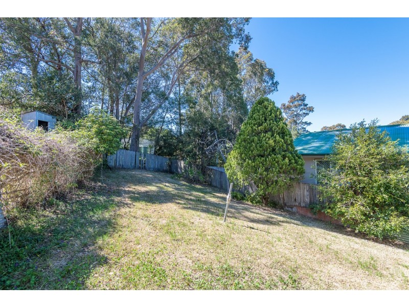 2 Wallarah Street, Surfside NSW 2536
