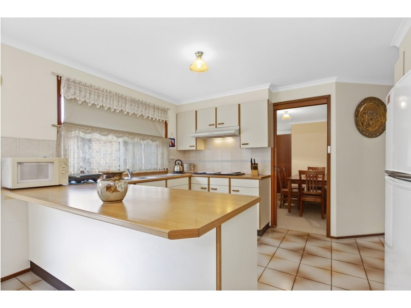 47 Train Street, Broulee NSW 2537