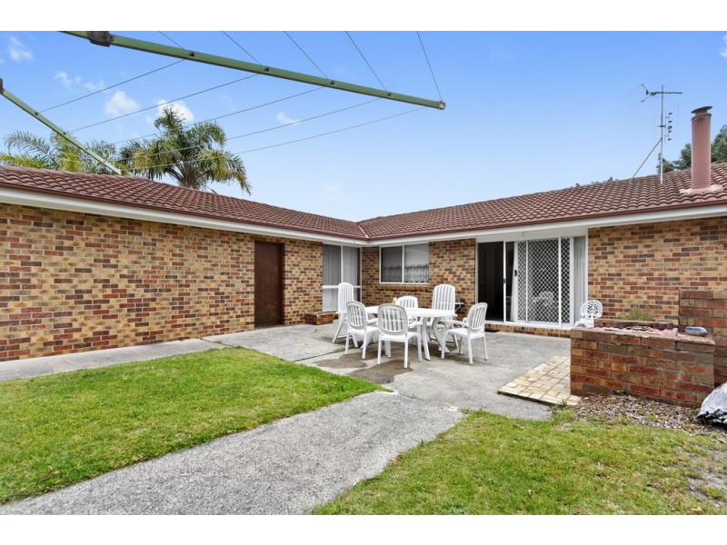 47 Train Street, Broulee NSW 2537