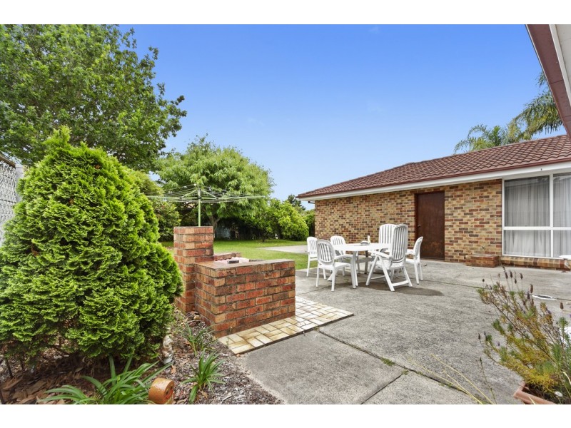 47 Train Street, Broulee NSW 2537