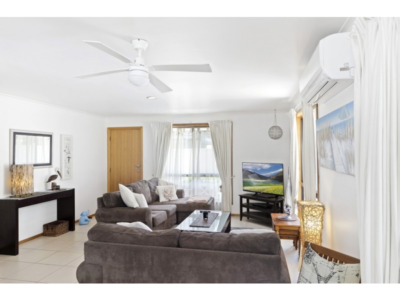 64 Ainslie Parade, Tomakin NSW 2537