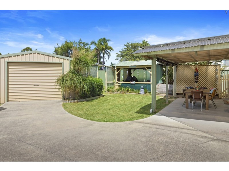 64 Ainslie Parade, Tomakin NSW 2537