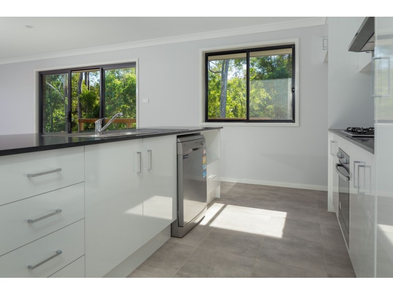 29 Courtenay Crescent, Long Beach NSW 2536