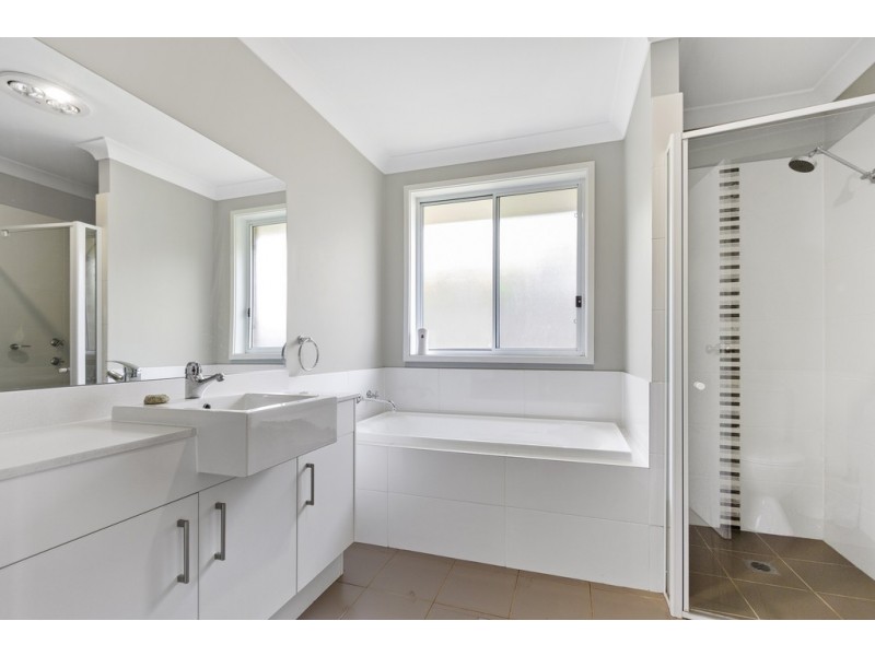 78 Heath Street, Broulee NSW 2537