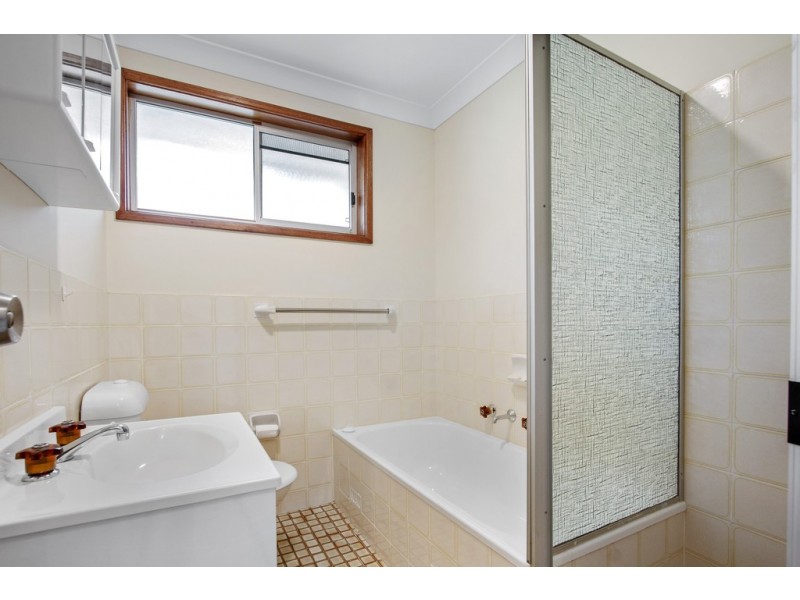 46 Beauty Crescent, Surfside NSW 2536