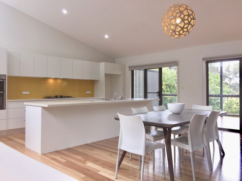 11 Elizabeth Street, Moruya Heads NSW 2537