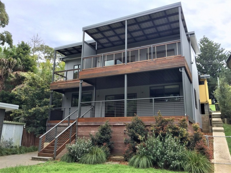 11 Elizabeth Street, Moruya Heads NSW 2537