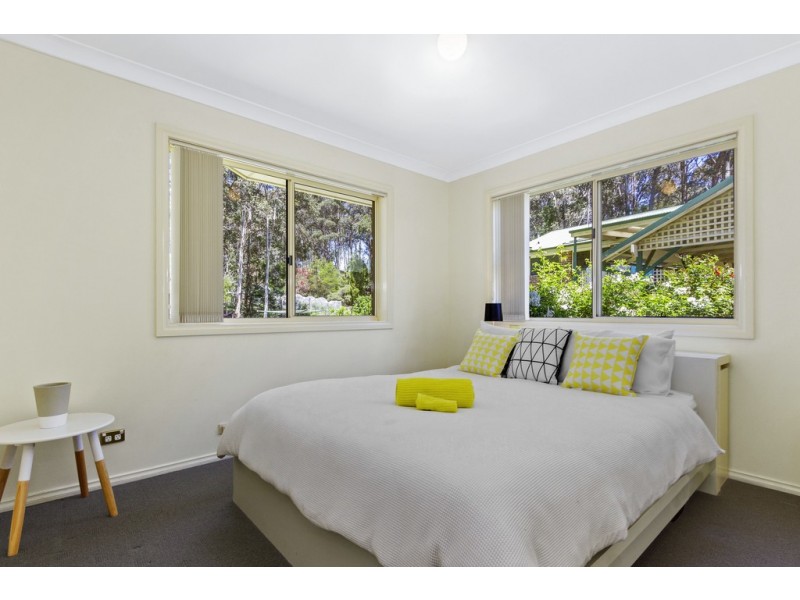 11 Barrakee Drive, Long Beach NSW 2536