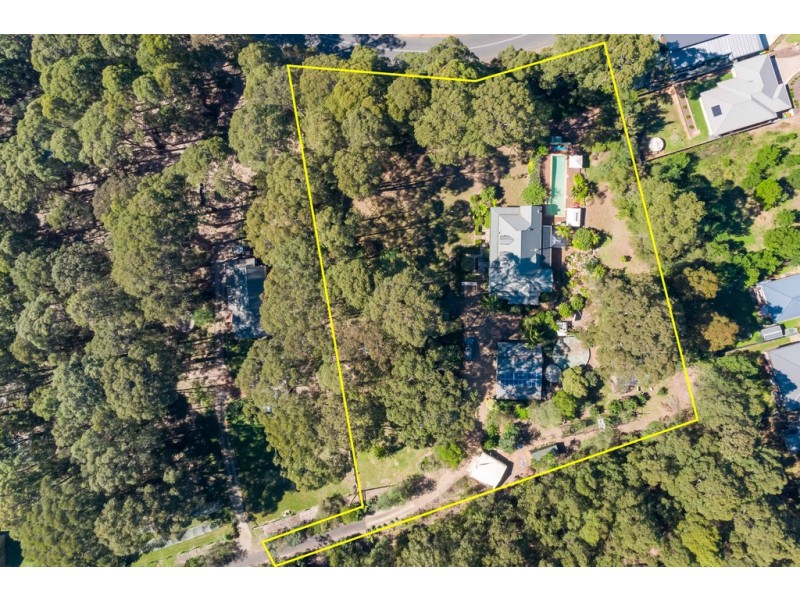 17 Barrakee Drive, Long Beach NSW 2536
