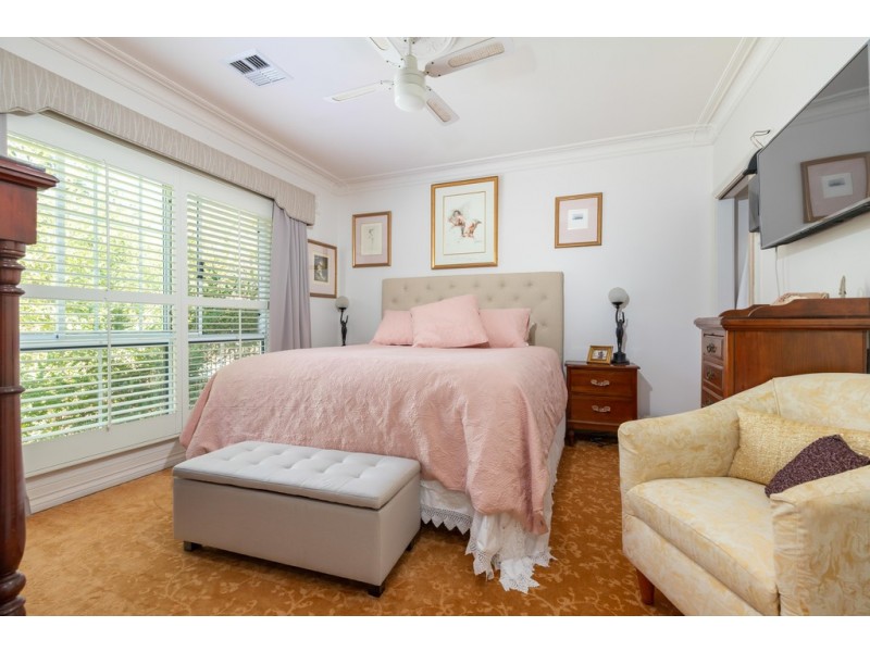 17 Barrakee Drive, Long Beach NSW 2536