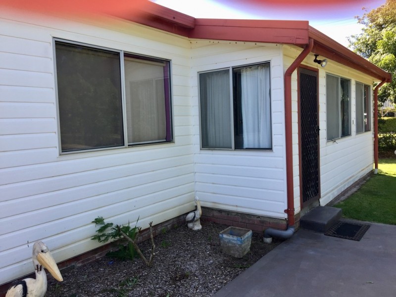 1 Kingston Place, Tomakin NSW 2537