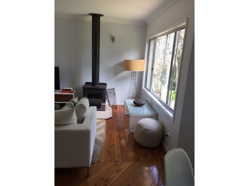 1 Nioka Avenue, Malua Bay NSW 2536