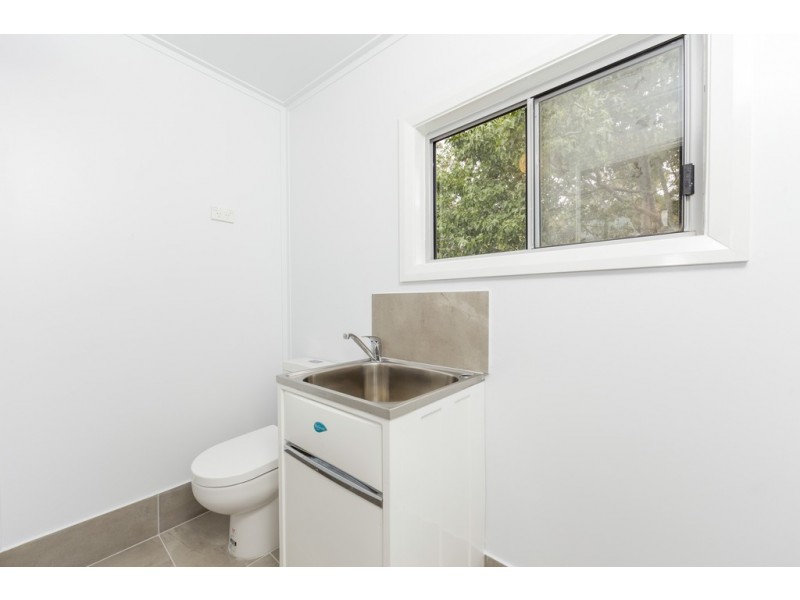 1 Nioka Avenue, Malua Bay NSW 2536