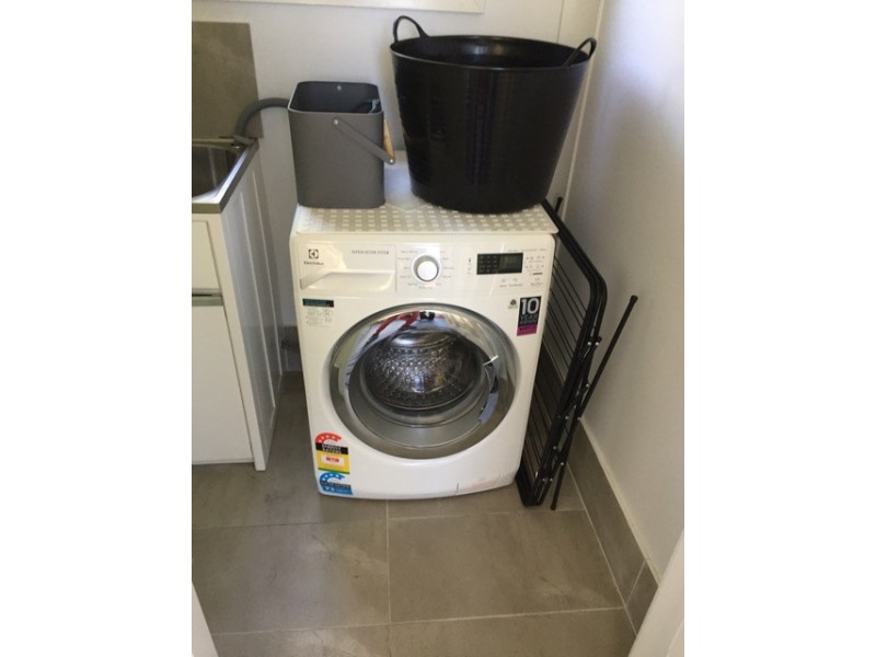 1 Nioka Avenue, Malua Bay NSW 2536