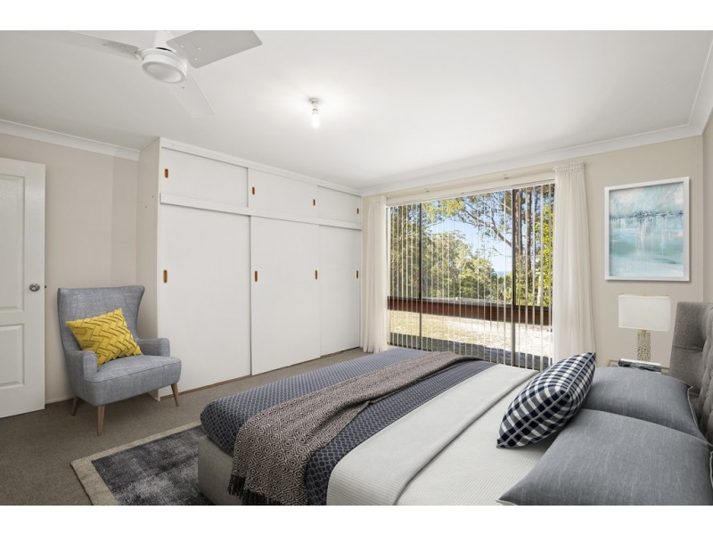 43 Spring Place, Bingie NSW 2537