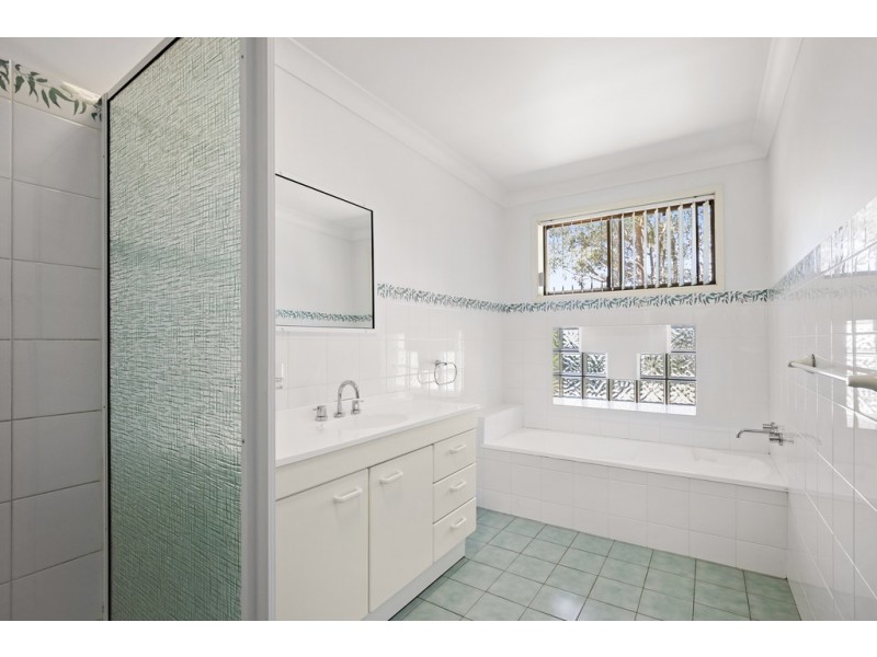 43 Spring Place, Bingie NSW 2537