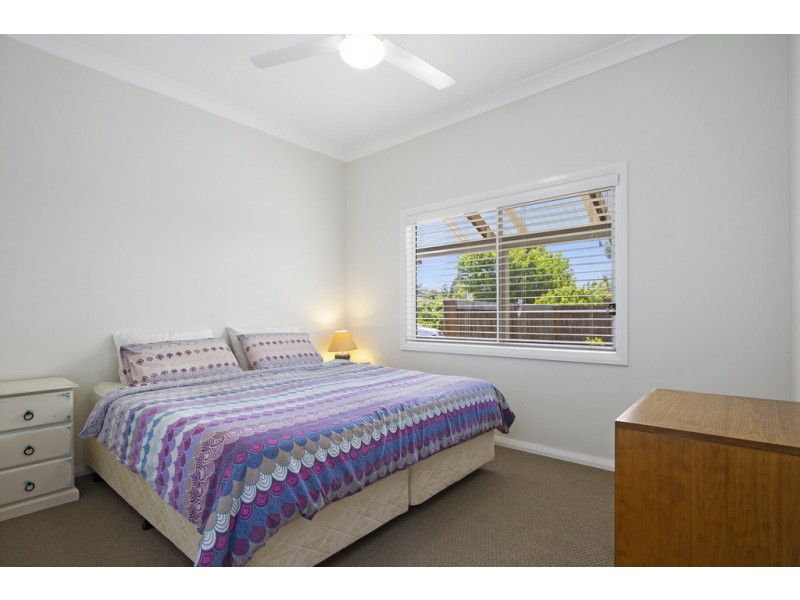32 Candlagan Drive, Broulee NSW 2537