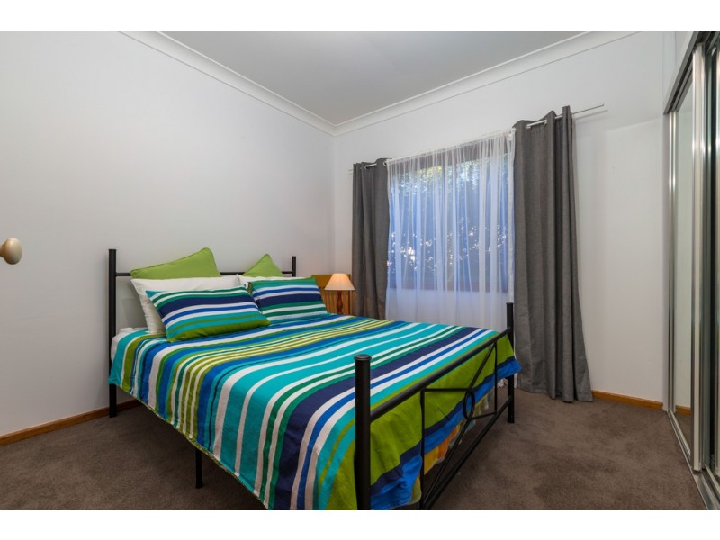 3 Riverview Crescent, Catalina NSW 2536