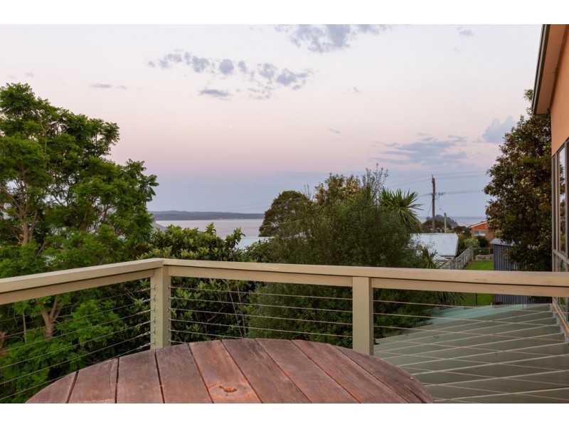 3 Riverview Crescent, Catalina NSW 2536