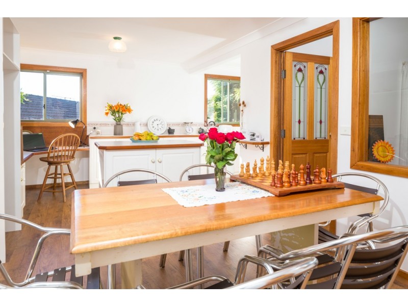 3 Riverview Crescent, Catalina NSW 2536