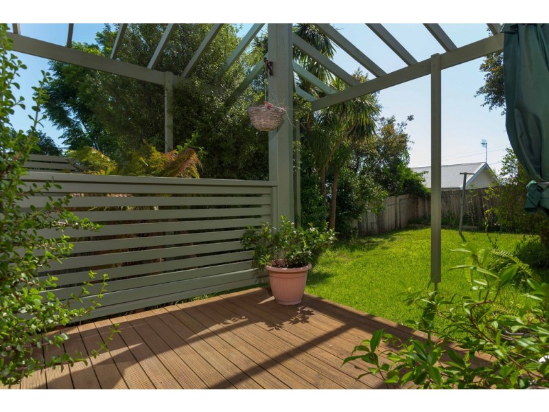 3 Riverview Crescent, Catalina NSW 2536