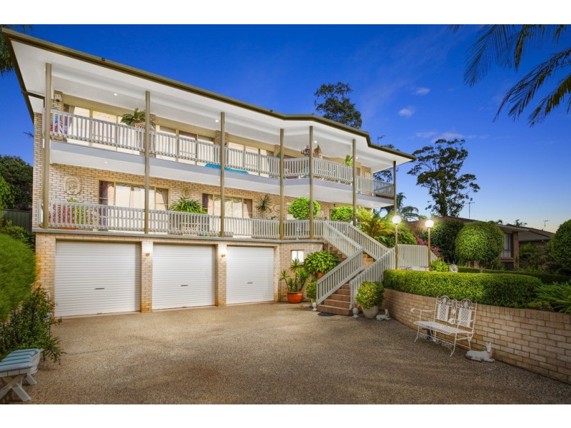 11 Parker Avenue, Surf Beach NSW 2536