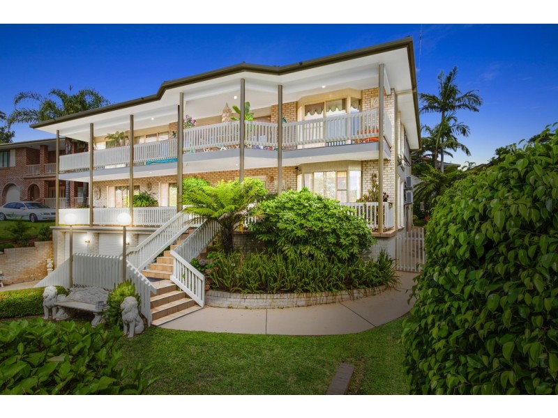 11 Parker Avenue, Surf Beach NSW 2536