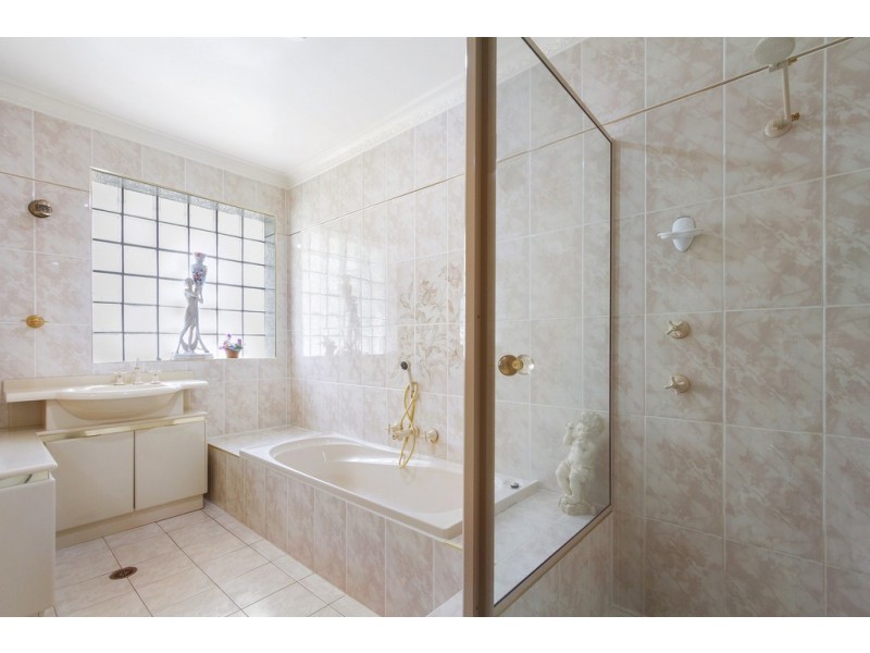 11 Parker Avenue, Surf Beach NSW 2536