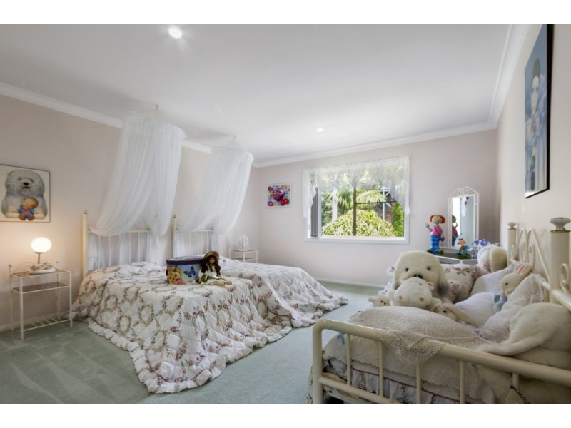 11 Parker Avenue, Surf Beach NSW 2536