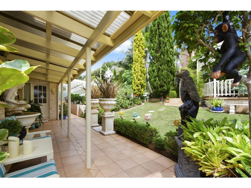 11 Parker Avenue, Surf Beach NSW 2536