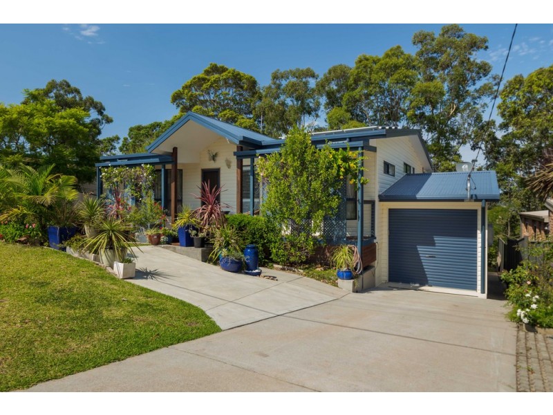 67 Berrima Parade, Surfside NSW 2536